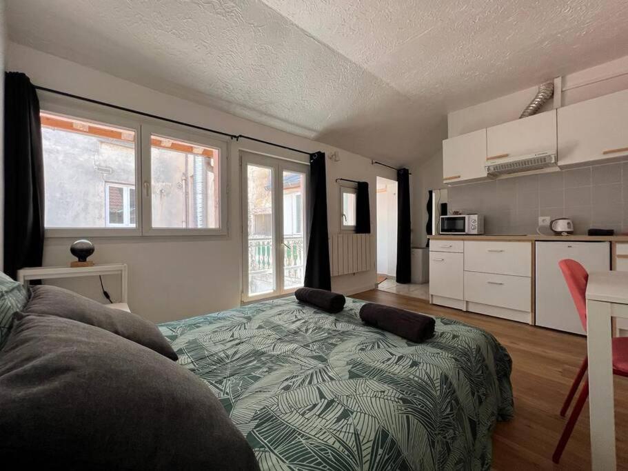 Le Cocon De Melun Apartment Екстериор снимка